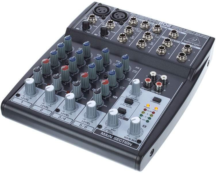 Behringer Xenyx 802