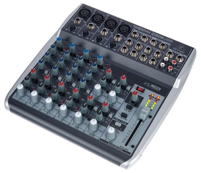 Behringer Xenyx Q1202USB