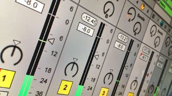 Digital Audio Workstations - DAW Digital Audio Workstations - DAW